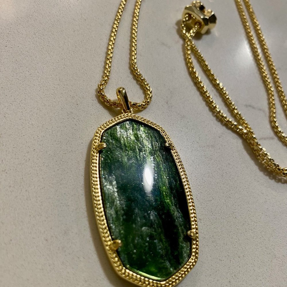 Kendra Scott Reid Adjustable Pendant Necklace | Forest Green Scale